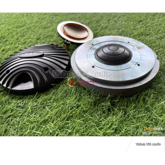 treble RCF 750 từ 170 coil 72.4 cao cấp