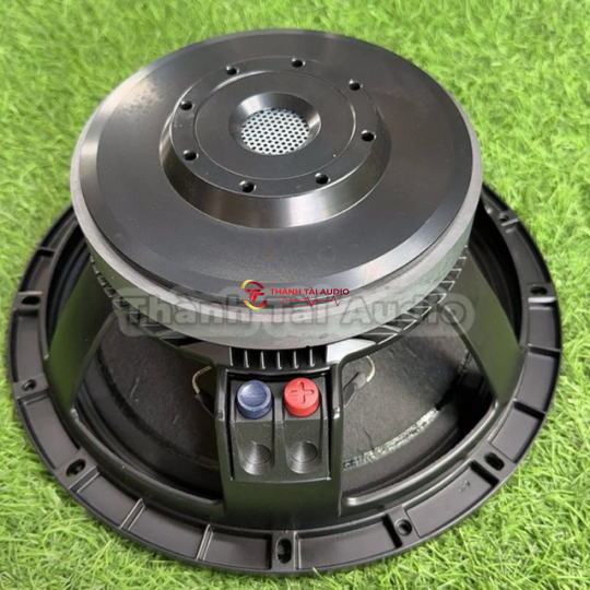 Bass 30 mẫu RCF từ 190 coil 75, đít lồi, màng 3 vân