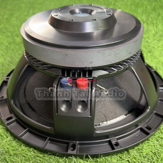 Bass 30 mẫu RCF từ 190 coil 75, đít lồi, màng 3 vân