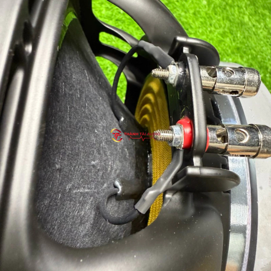 Bass 30 12Dh600 từ 190 coil 76 nhập khẩu