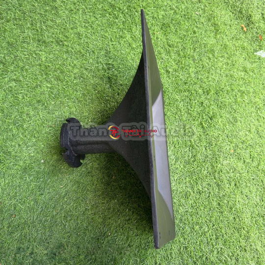 Họng kèn đại nhôm, kích thước 28x44 dùng cho treble 750, 850