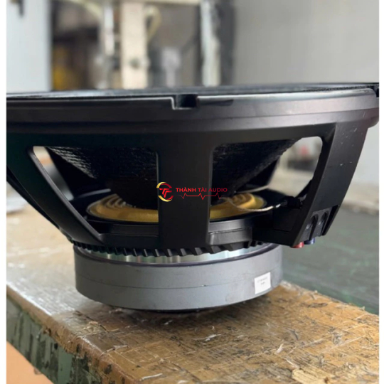 Loa bass 50 mẫu RCF từ đôi 220 coil 100 màng chống nước