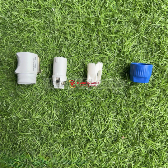 Jack speakong Neutrik nối loa loại tốt trắng - xanh 4 pin